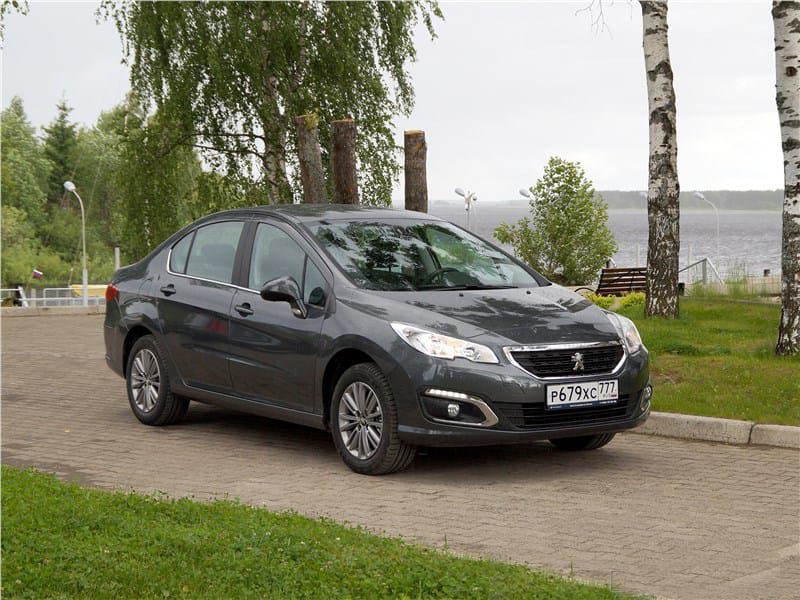Peugeot 408